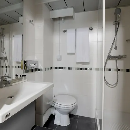 オテル オルキデ パリ